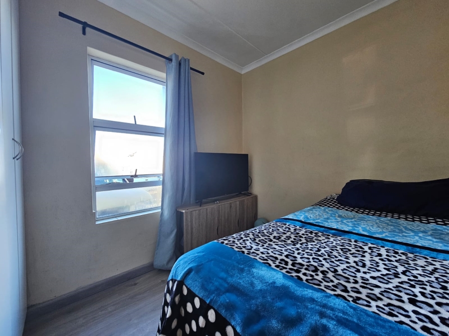 2 Bedroom Property for Sale in Buh Rein Estate Western Cape